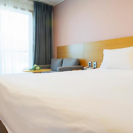 Sims Hotel Jeju Extérieur photo