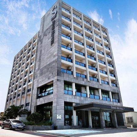 Sims Hotel Jeju Extérieur photo