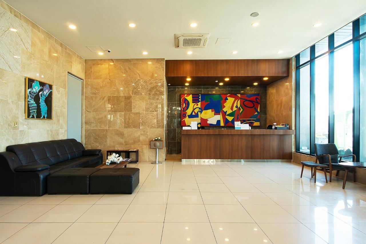 Sims Hotel Jeju Extérieur photo
