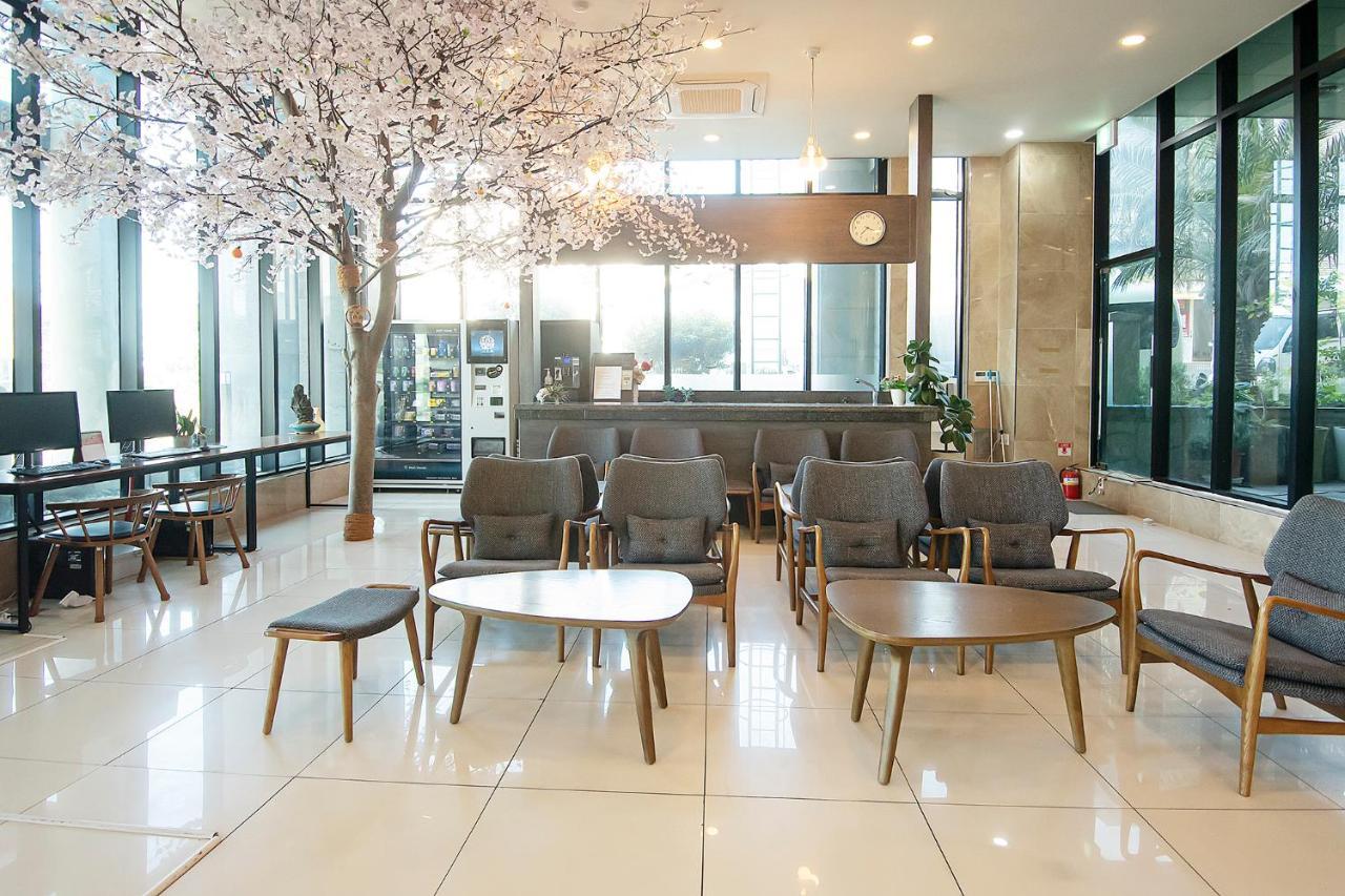 Sims Hotel Jeju Extérieur photo