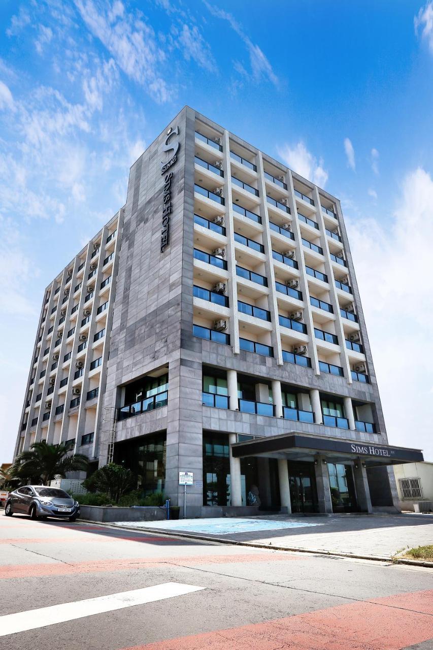 Sims Hotel Jeju Extérieur photo